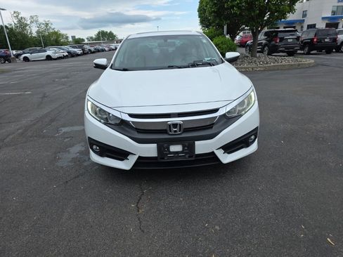 Used 2016 Honda Civic EX-L image 2