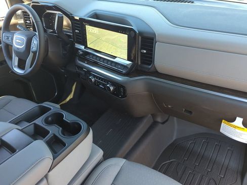 New 2026 GMC Sierra 1500 SLE AWD/4WD image 26