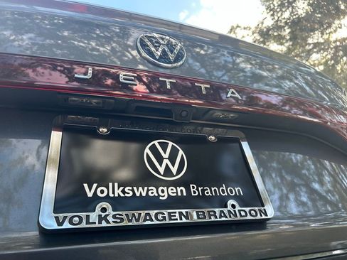 New 2026 Volkswagen Jetta SE FWD image 40