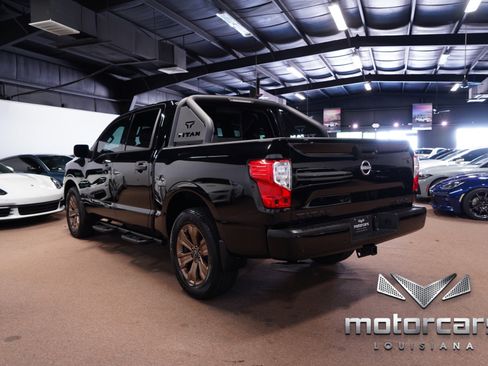 Used 2024 Nissan Titan SV w/ SV Bronze Edition Package AWD/4WD image 5