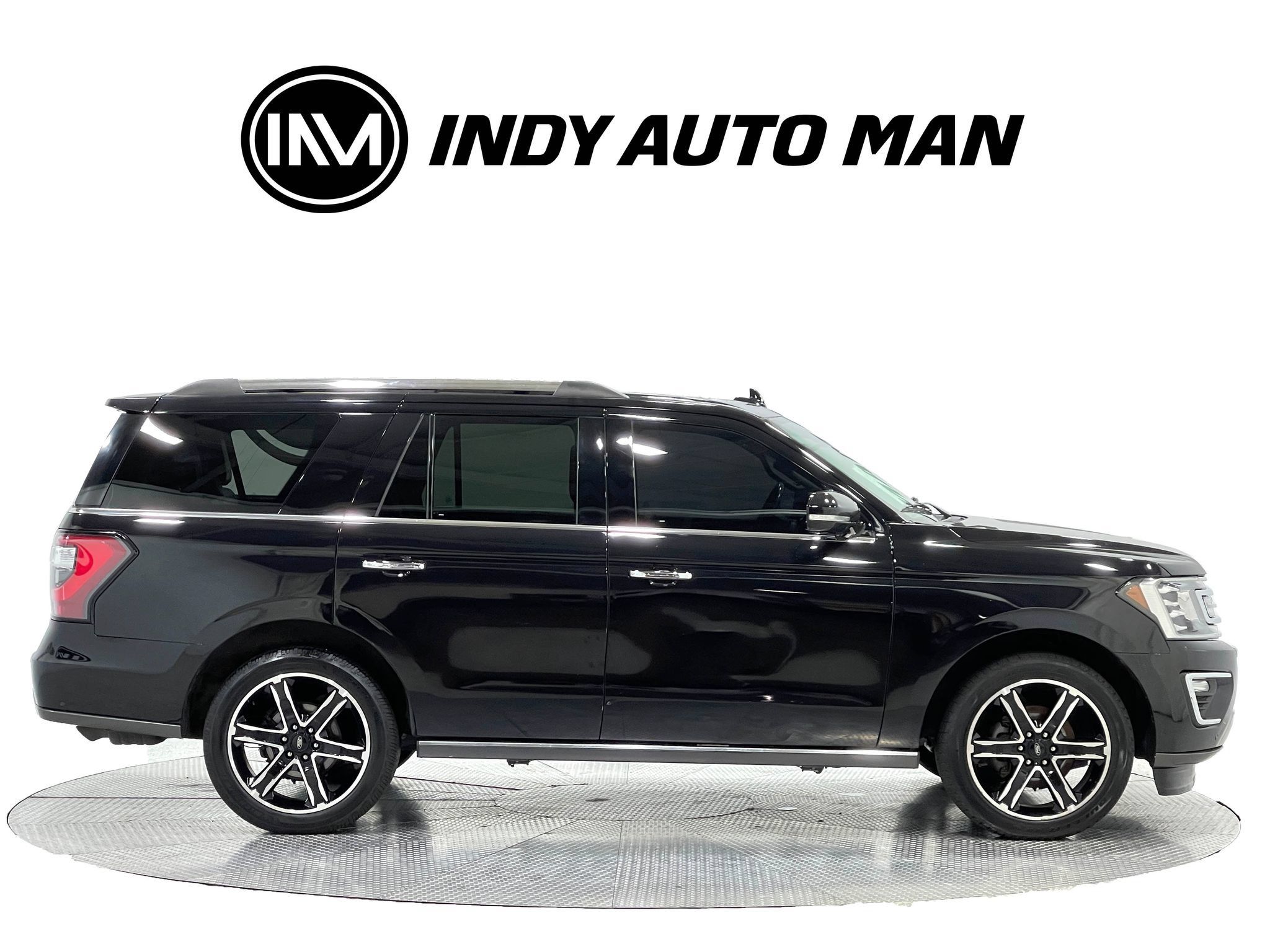 Used 2021 Ford Expedition Limited AWD/4WD image 3