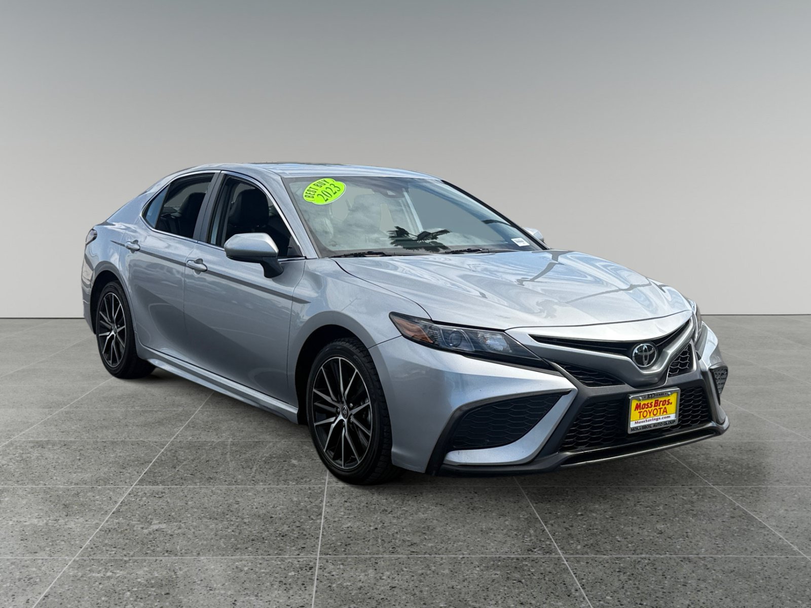 Used 2024 Toyota Camry SE FWD image 7