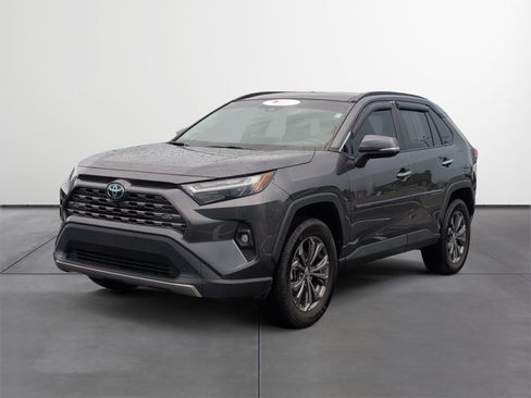Certified 2022 Toyota RAV4 Limited AWD/4WD image 2