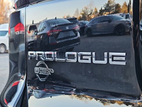 Certified 2025 Honda Prologue EX image 30