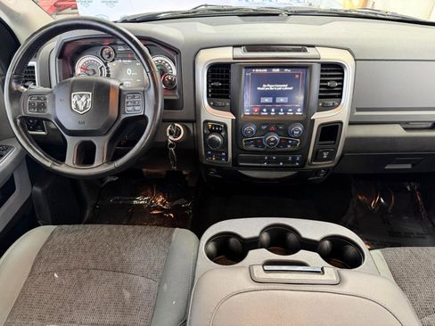 Used 2019 RAM 1500 Big Horn AWD/4WD image 27