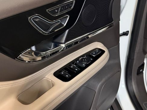 Used 2024 Lincoln Corsair Grand Touring w/ Equipment Group 301A image 14