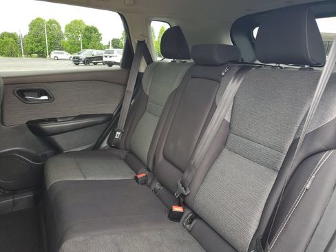 Used 2021 Nissan Rogue SV AWD/4WD image 29