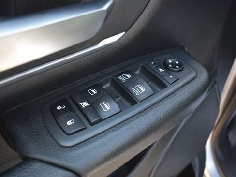 Used 2021 RAM 1500 Big Horn AWD/4WD image 15