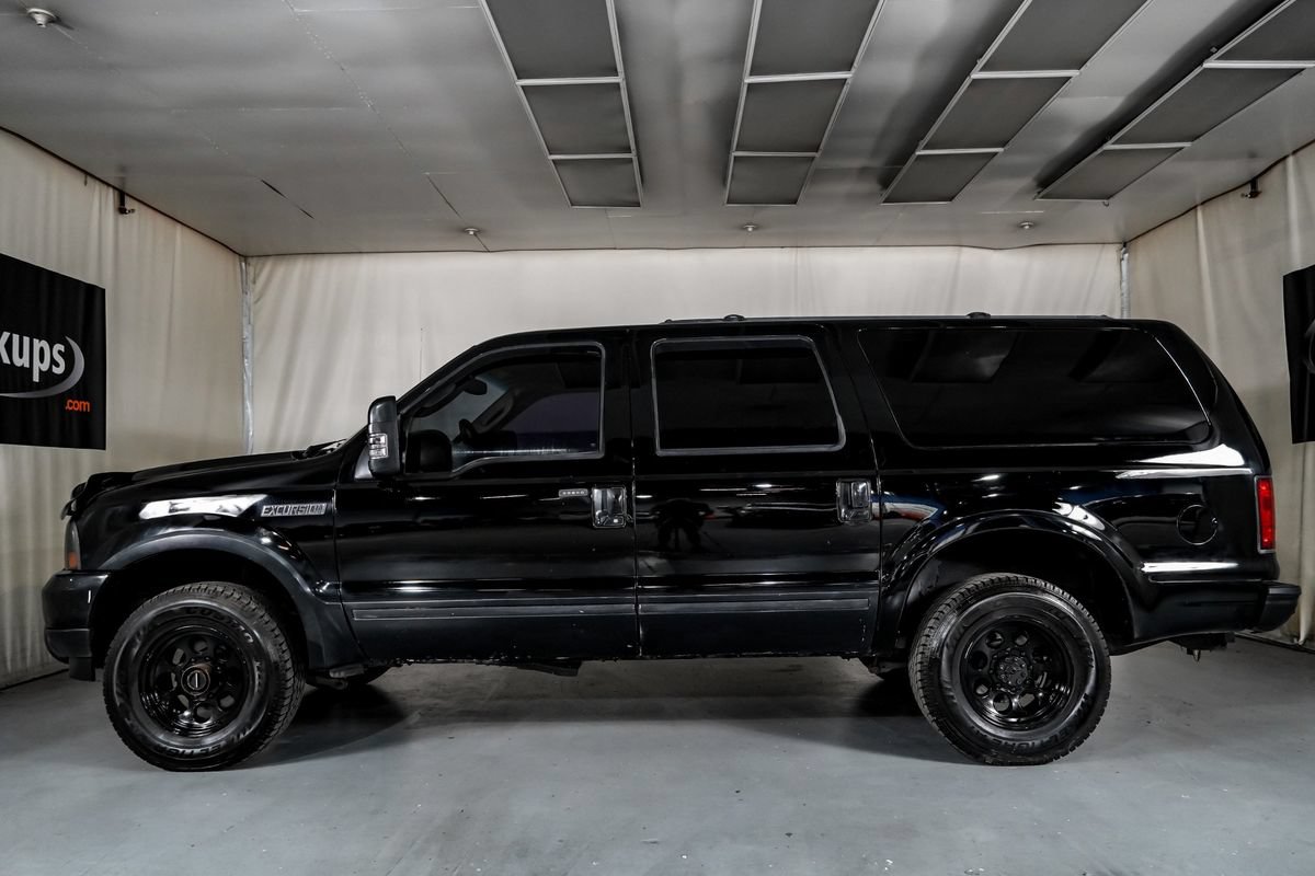 Used 2004 Ford Excursion Limited AWD/4WD image 11
