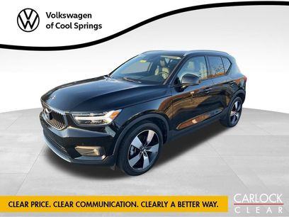Used 2021 Volvo XC40 T5 Momentum w/ Premium Package