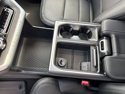New 2026 Ford Expedition Max Platinum w/ Stealth Appearance Package AWD/4WD image 26