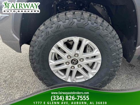Used 2024 Toyota Tundra SR5 w/ SR5 Premium Package image 30