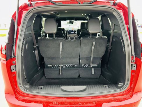 New 2026 Chrysler Pacifica Select w/ S Appearance Package FWD image 29