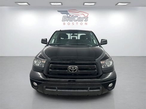 Used 2010 Toyota Tundra 4x4 Double Cab image 2