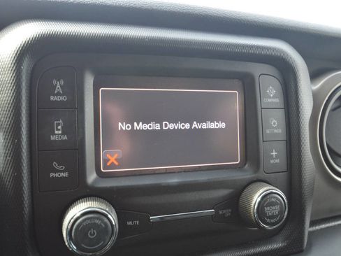 Used 2020 Jeep Wrangler Unlimited Sport S AWD/4WD image 40