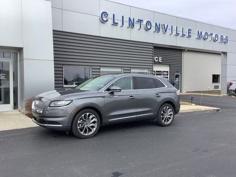 Used 2023 Lincoln Nautilus Reserve AWD/4WD image 1