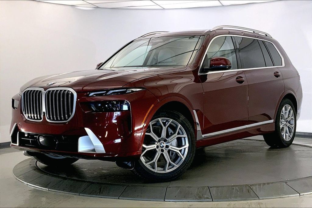 Used 2026 BMW X7 xDrive40i w/ Premium Package AWD/4WD image 11