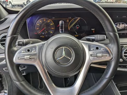Used 2020 Mercedes-Benz S 450 Sedan image 32