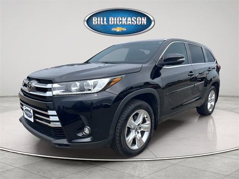 Used 2019 Toyota Highlander Limited image 3