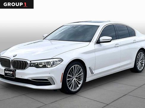 Used 2019 BMW 530i w/ Luxury Package RWD image 1