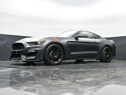 Used 2017 Ford Mustang Shelby GT350 w/ Electronics Package RWD image 36