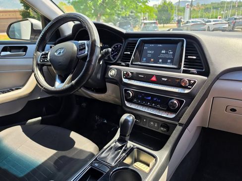 Used 2019 Hyundai Sonata SEL FWD image 14