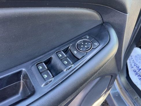 Used 2020 Ford Edge SEL image 25