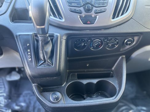 Used 2019 Ford Transit 150 XLT image 25