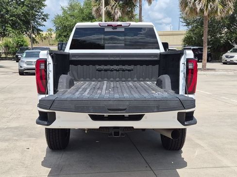 Used 2024 GMC Sierra 3500 Denali w/ Denali Reserve Package AWD/4WD image 23