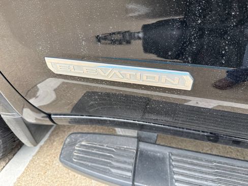 Used 2022 GMC Sierra 1500 Elevation AWD/4WD image 15