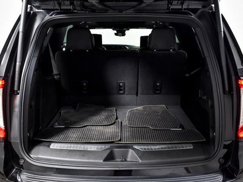 Used 2023 GMC Yukon XL Denali Ultimate AWD/4WD image 45