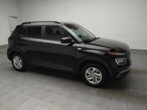 Used 2020 Hyundai Venue SEL FWD image 11
