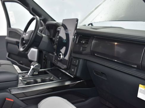 New 2025 Ford F150 Lightning Platinum AWD/4WD image 17
