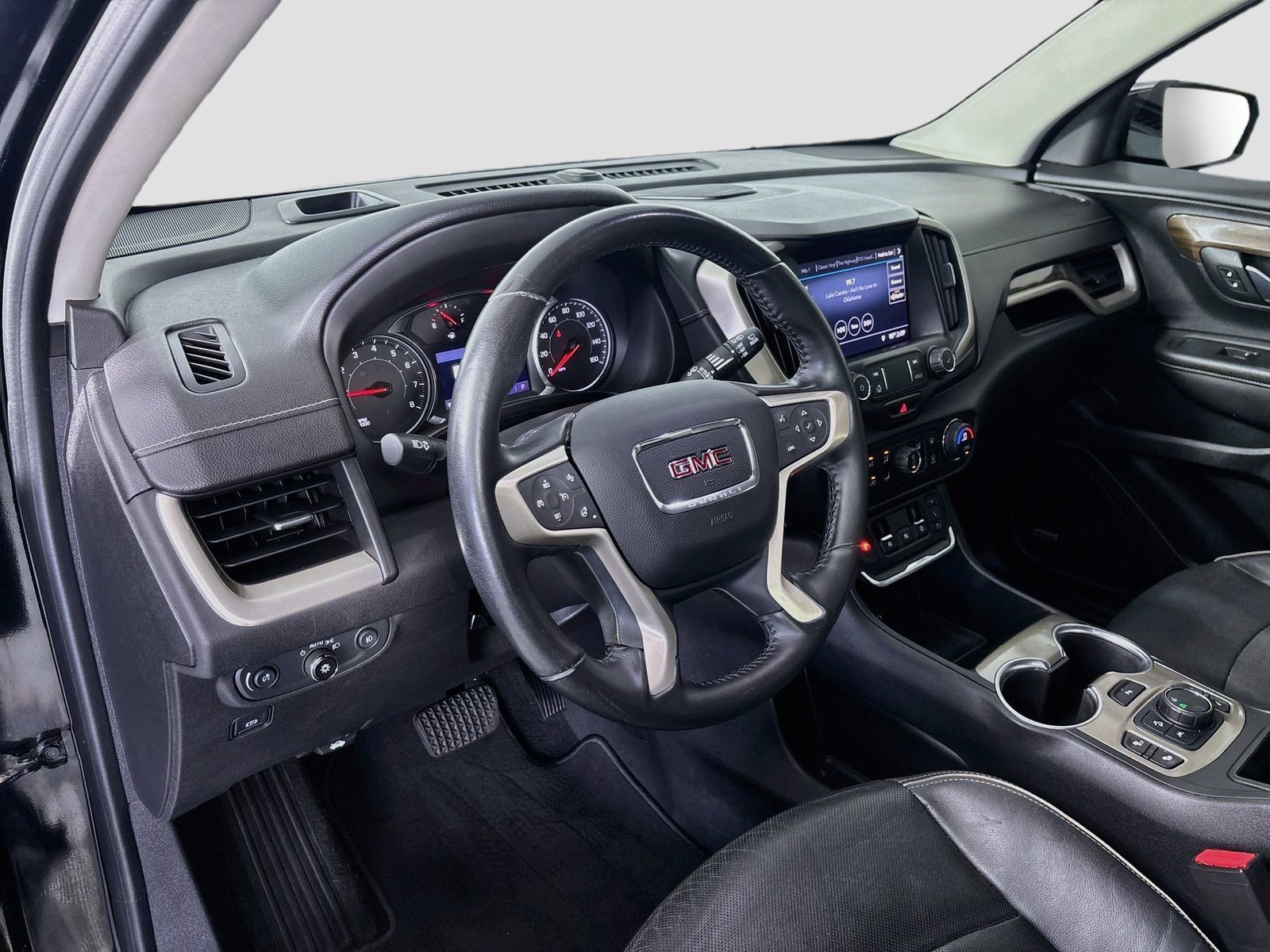 Used 2020 GMC Terrain Denali FWD image 9