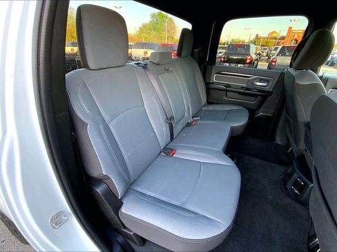 Used 2023 RAM 2500 Big Horn w/ Level 1 Equipment Group image 20