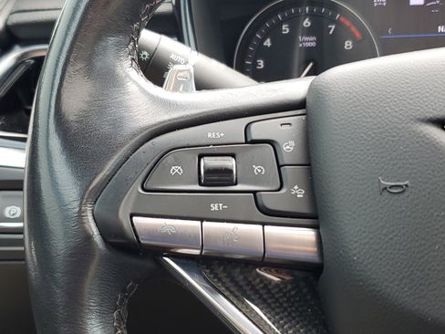 Used 2024 Cadillac XT6 Sport w/ Technology Package AWD/4WD image 27