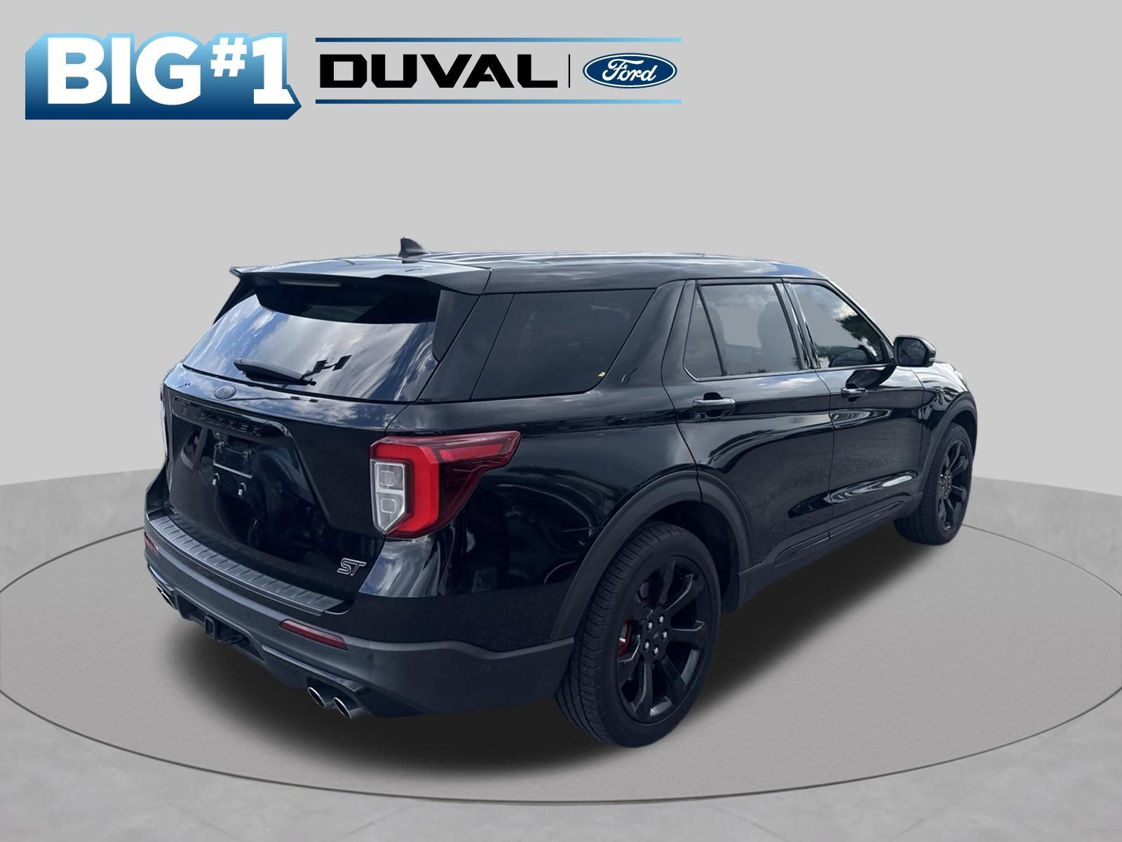 Used 2022 Ford Explorer ST w/ Equipment Group 401A AWD/4WD image 2