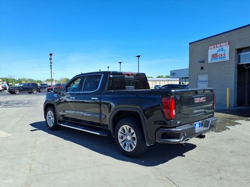 Used 2024 GMC Sierra 1500 Denali w/ Technology Package AWD/4WD image 3