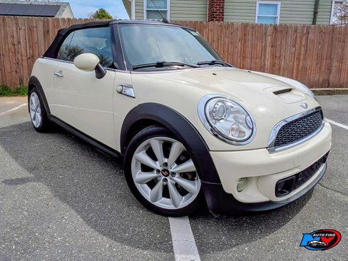 Used 2013 MINI Cooper S w/ Sport Pkg image 7