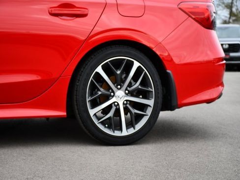 Used 2022 Honda Civic Touring image 12