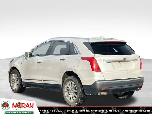 Used 2018 Cadillac XT5 Luxury w/ Driver Awareness Package image 3