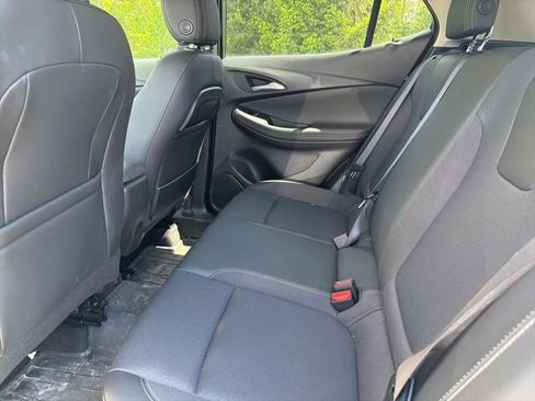 Used 2023 Buick Encore GX Preferred w/ Cold Weather Comfort Package AWD/4WD image 6