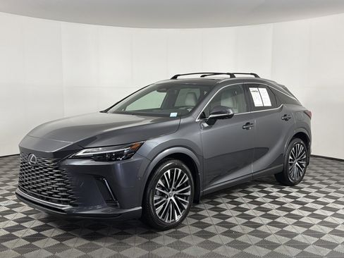 Used 2025 Lexus RX 350 w/ Convenience Package image 4