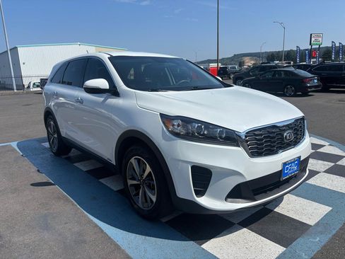 Used 2020 Kia Sorento AWD V6 image 7