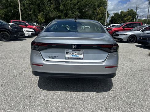 Used 2025 Honda Accord SE image 5