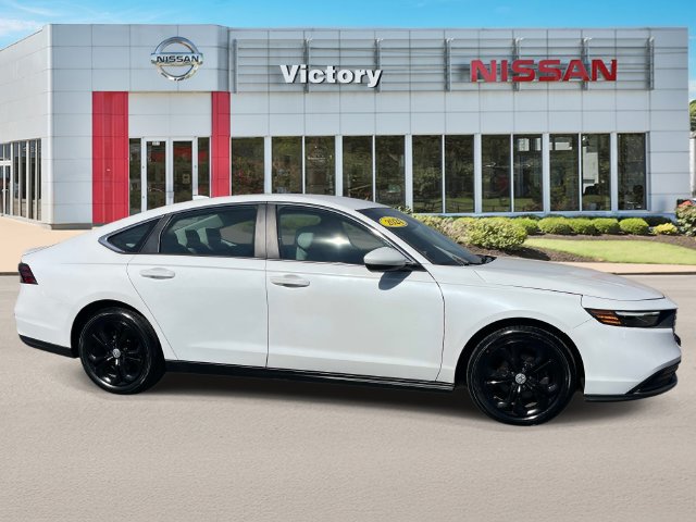 Used 2024 Honda Accord LX image 2