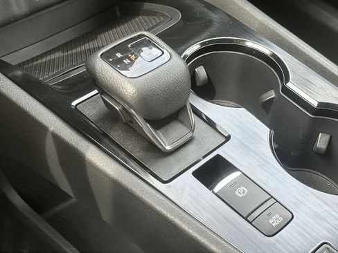Used 2023 Nissan Rogue SV FWD image 21