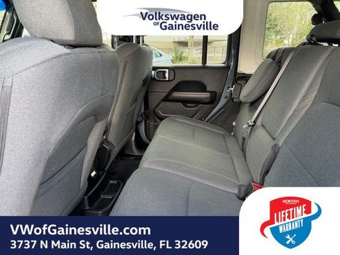 Used 2025 Jeep Wrangler Sahara w/ Safety Group image 11