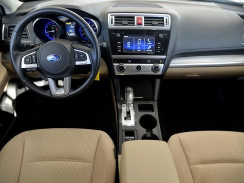 Used 2017 Subaru Outback 2.5i Premium image 17