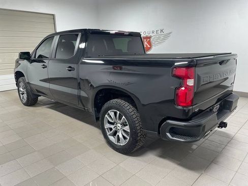 Used 2021 Chevrolet Silverado 1500 RST w/ Z71 Off-Road Package AWD/4WD image 4